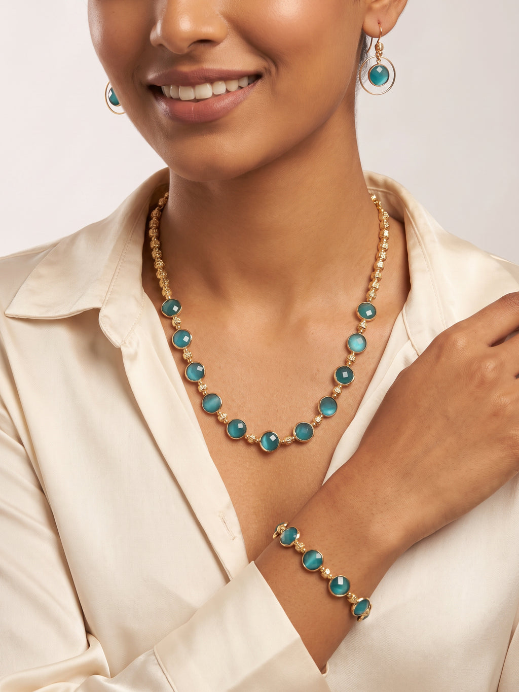 Teal Radiance Gold Artisan Collection