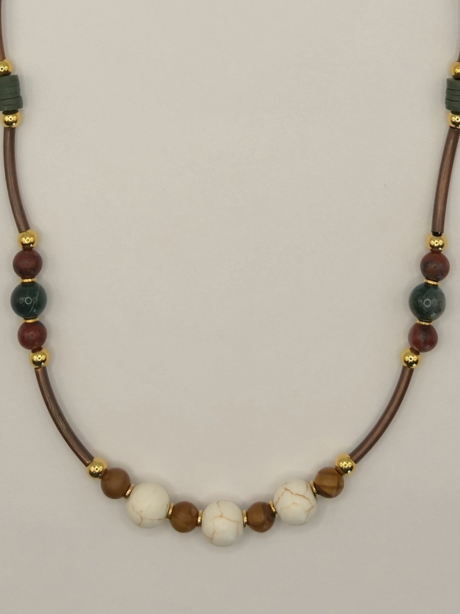 White Crackle Howlite &  Indian Agate Stone Necklace