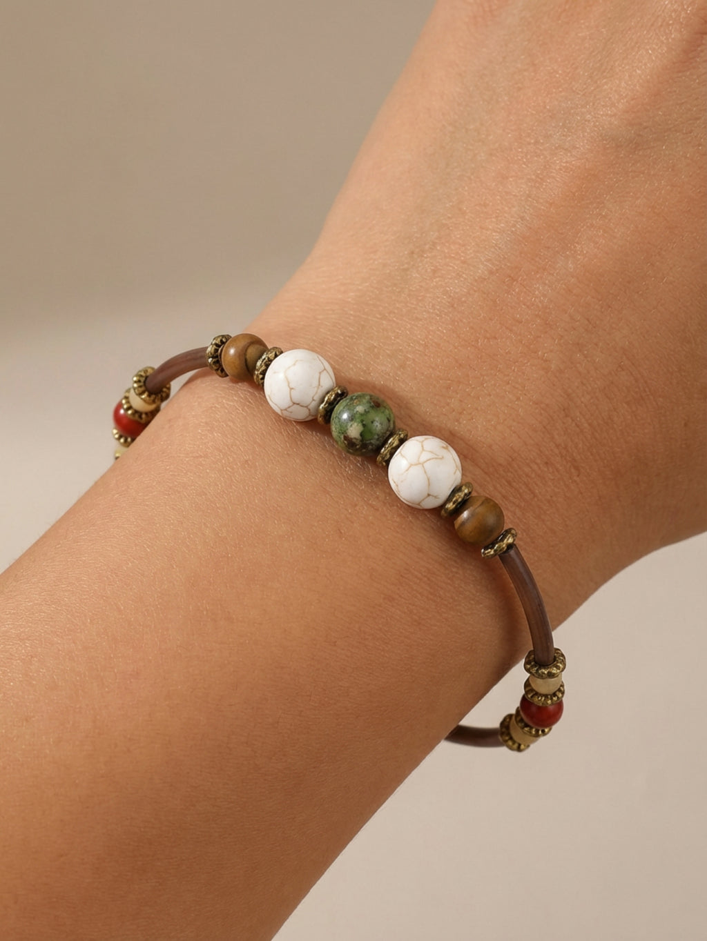 White Crackle Howlite & Red Agate Stone Bracelet